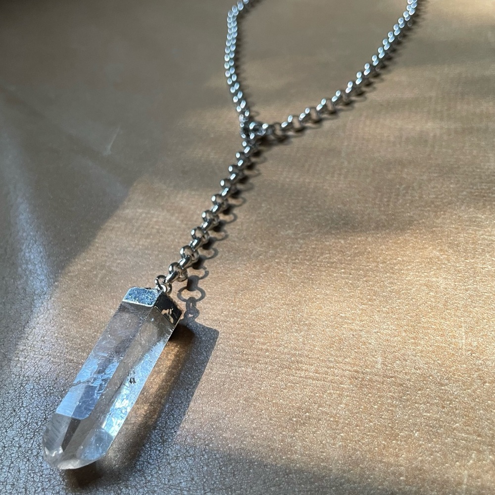Quartz crystal lariat necklace silver rolo chain layer minimal luxe Y necklace - Picture 3 of 7